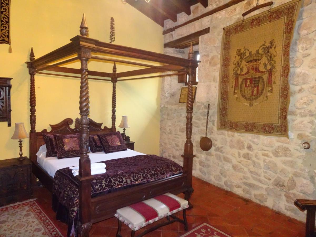 Hotel La Casona De Escalada Esterno foto